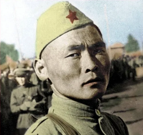 Мөге Бегзи-Хуурак чанып келген!