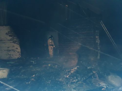 При пожаре в селе Бай-тал пострадали 2 человека