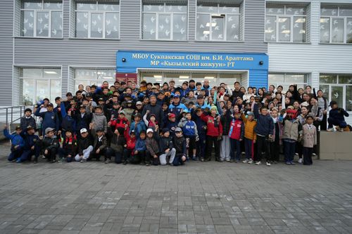 В Сукпаке по инициативе сотрудника полиции открыта спортивная секция для местных школьников