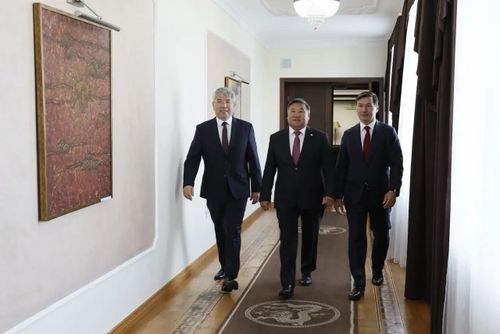 Уважаемый Владислав Товарищтайович!