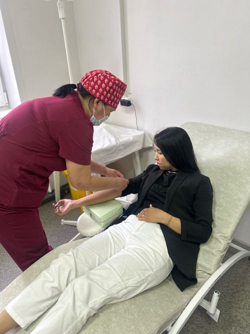 Молодогвардейцы Тувы сдали кровь в Национальный день донора