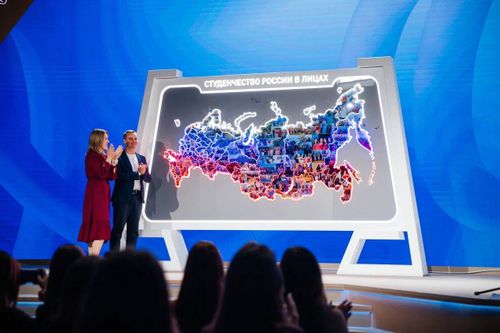 Выдающиеся успехи студентки из Тувы отметили на Всероссийском студенческом выпускном