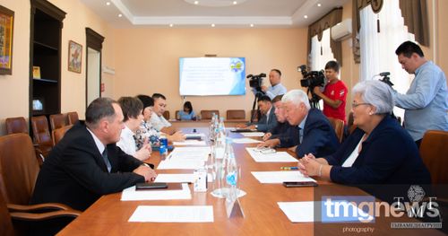 Общественная палата Тувы подписала соглашение с отделениями политических партий республики