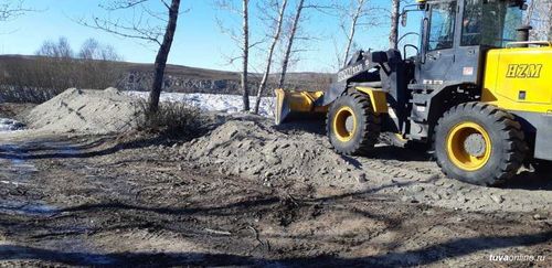 МУП «Благоустройство» провело работы по укреплению защитных дамб