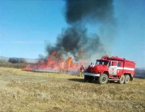 В Туве за первую неделю апреля произошло 28 пожаров во время субботников