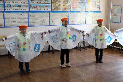 Юные инспекторы движения гимназии номер 5 города Кызыла лучше всех знают правила поведения на дорогах