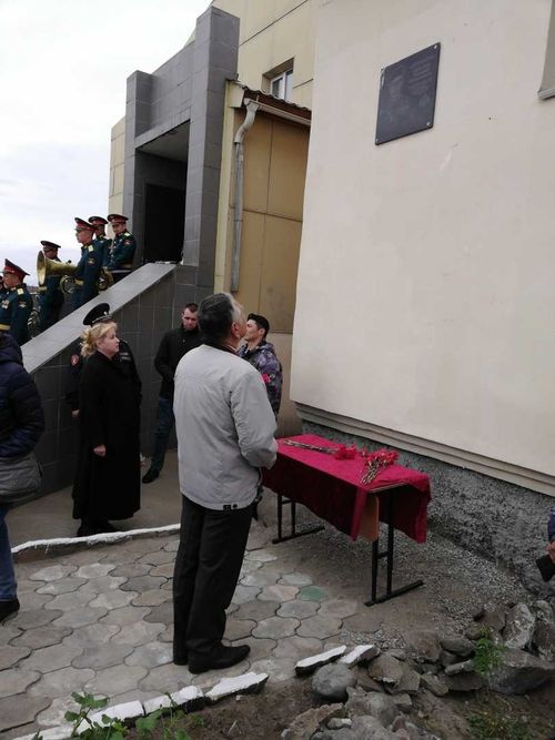 Школе номер восемь города Кызыла присвоено имя старшего лейтенанта милиции Евгения Берлова