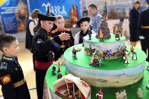 Команда Кызылского президентского кадетского училища успешно выступила на фестивале  «Старт в науку» 