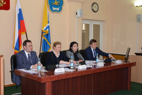 В рамках стратегической сессии «Ускоренное развитие Республики Тыва» состоялось заседание сессии «Социальная сфера (естественный прирост населения, продолжительность жизни, уровень образования») 