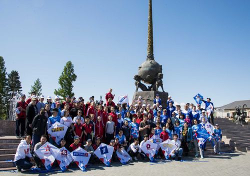 Тува отметила переход на «цифру» запуском воздушных змеев 