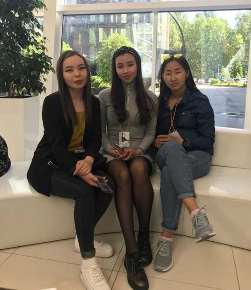 Творческая группа «DECOR» из Тувы приняла участие в XXII международной конференции «Мода и дизайн: исторический опыт – новые технологии» 