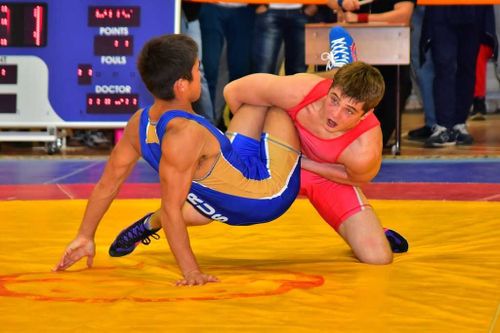 В Кызыле состоится первенство Республики Тыва по вольной борьбе среди юниоров до 23 лет 