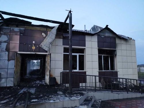 В село Ак-Даш прибыл министр культуры для установления причины пожара в доме культуры 