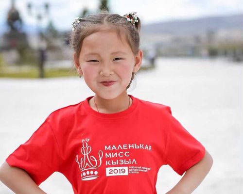 Айнеса Монгуш представит Туву на Всероссийском конкурсе «Маленькая мисс Россия-2019» 