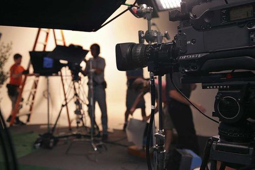 В Туве снимут кино о камнерезном искусстве