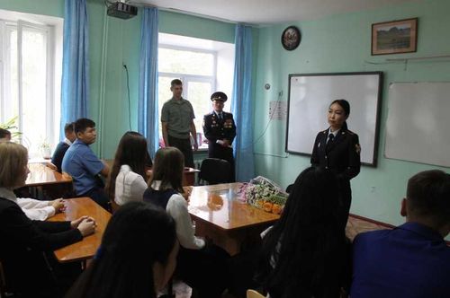 Акция «Урок России» прошла во всех школах Тувы