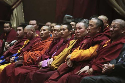 Сегодня в Туве выбирают Камбы-ламу