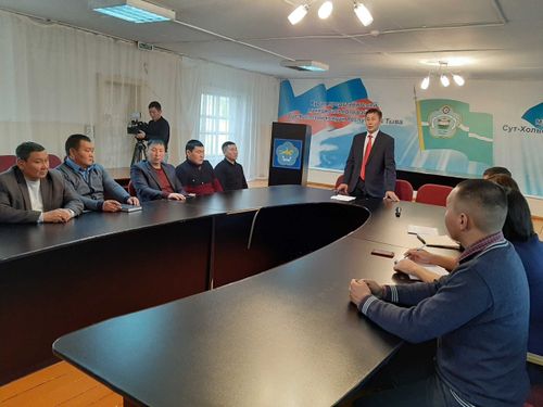 Кыштаговцы должны стать животноводами-тысячниками. В Сут-Холе прошёл форум участников «Кыштаг для молодой семьи»