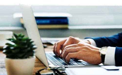 Осторожно! Мошенники на сайтах с билетами на новогодние елки