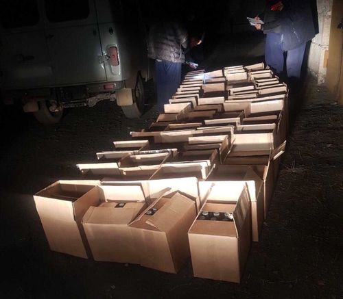 В Туве подростка задержали с огромной партией контрафактного алкоголя