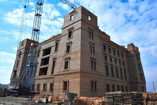 Ш. Кара-оол: «Хүрээ – чоннуң чырык угаанче оруун ажыдып, камгалал өргээзин тургузар бедик хей-аъдының тугу апаар» 