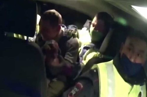 В Кызыле задержан водитель, оказавший полицейским физическое сопротивление