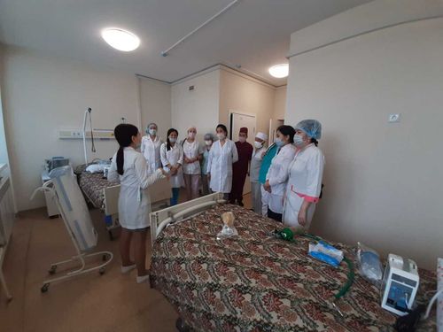 Выпускники медучилища готовятся принять пост