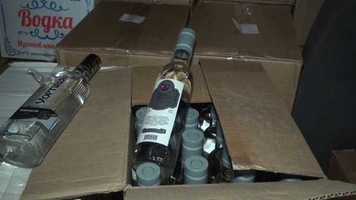 «Мы бы пили контрафакт, но только он не доезжает…»