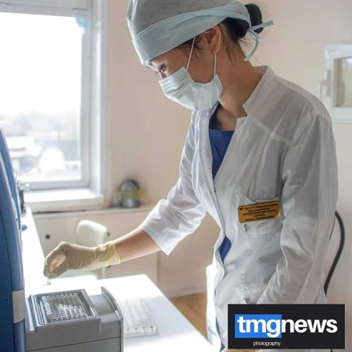 Сотрудник «ТываМедиаГрупп» первым побывал в лаборатории, где исследуют COVID-19 