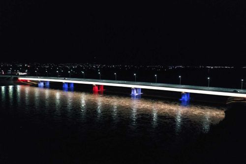 После карантина Коммунальный мост снова засияет