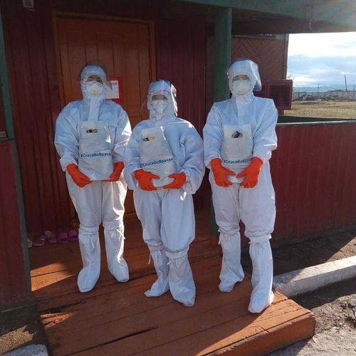 Врачи Сукпака пришли добровольно работать в местный обсерватор