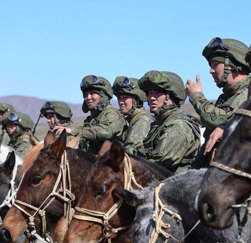 В Туве готовятся к Всеармейскому конному марафону