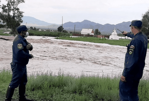 В 8 районах и Ак-Довураке продолжает действовать режим ЧС