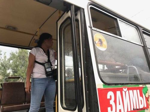 На озера Тувы увезут автобусы