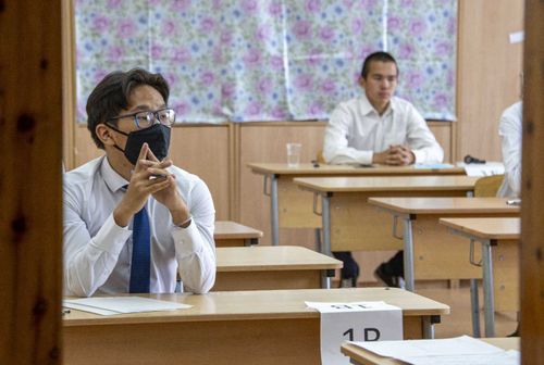 В Туве растет число выпускников, сдавших ЕГЭ выше 60 баллов