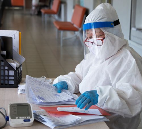 Где врач? О работе поликлиник во время пандемии
