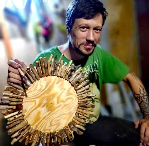 Коряжных дел мастер - первый самозанятый Тувы