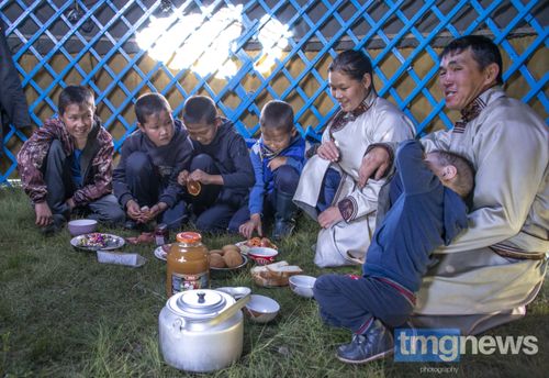 Монгун-тайгинцам не хватает строительного леса