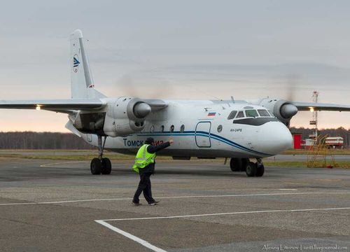 Из Томска в Туву на самолете