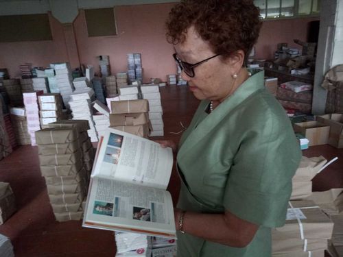 Фонд Тувы пополнился на 600 тысяч учебников