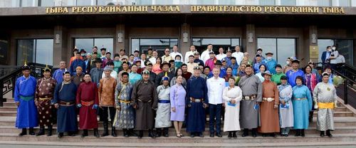В Туве сегодня чествуют животноводов