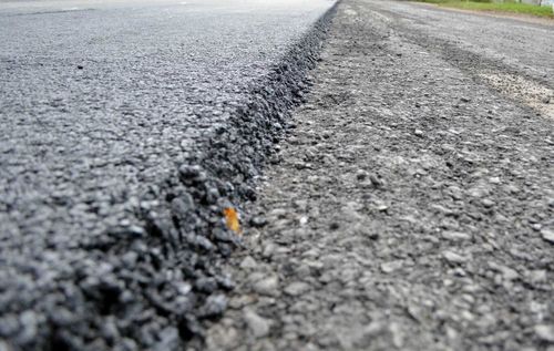 Деньги на ремонт дороги в Эрзине украли