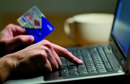 Жительница Кызыла перевела мошенникам 100 000 рублей