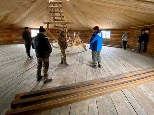 В селе Хут завершается строительство губернаторского спортивного зала