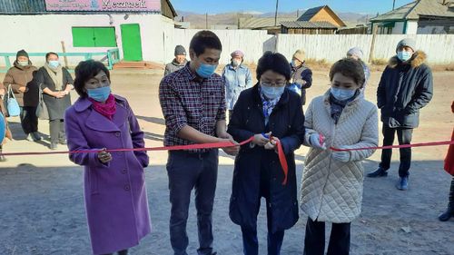 В Туве безработному помогли открыть кафе