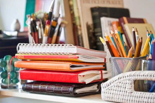 Проблемы обеспечения школьников учебными пособиями