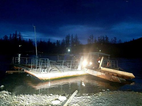 Переправа на Тодже работает с 7.00 до 22.00 часов