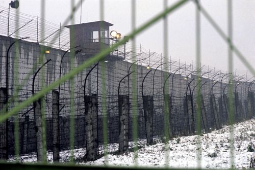 Тувинский правозащитник встретилась с потерпевшим осужденным из Тувы