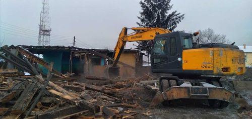 В столице Тувы происходит демонтаж аварийных домов