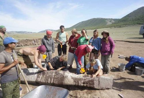 Частица истории Тувы выставлена в Санкт-Петербурге